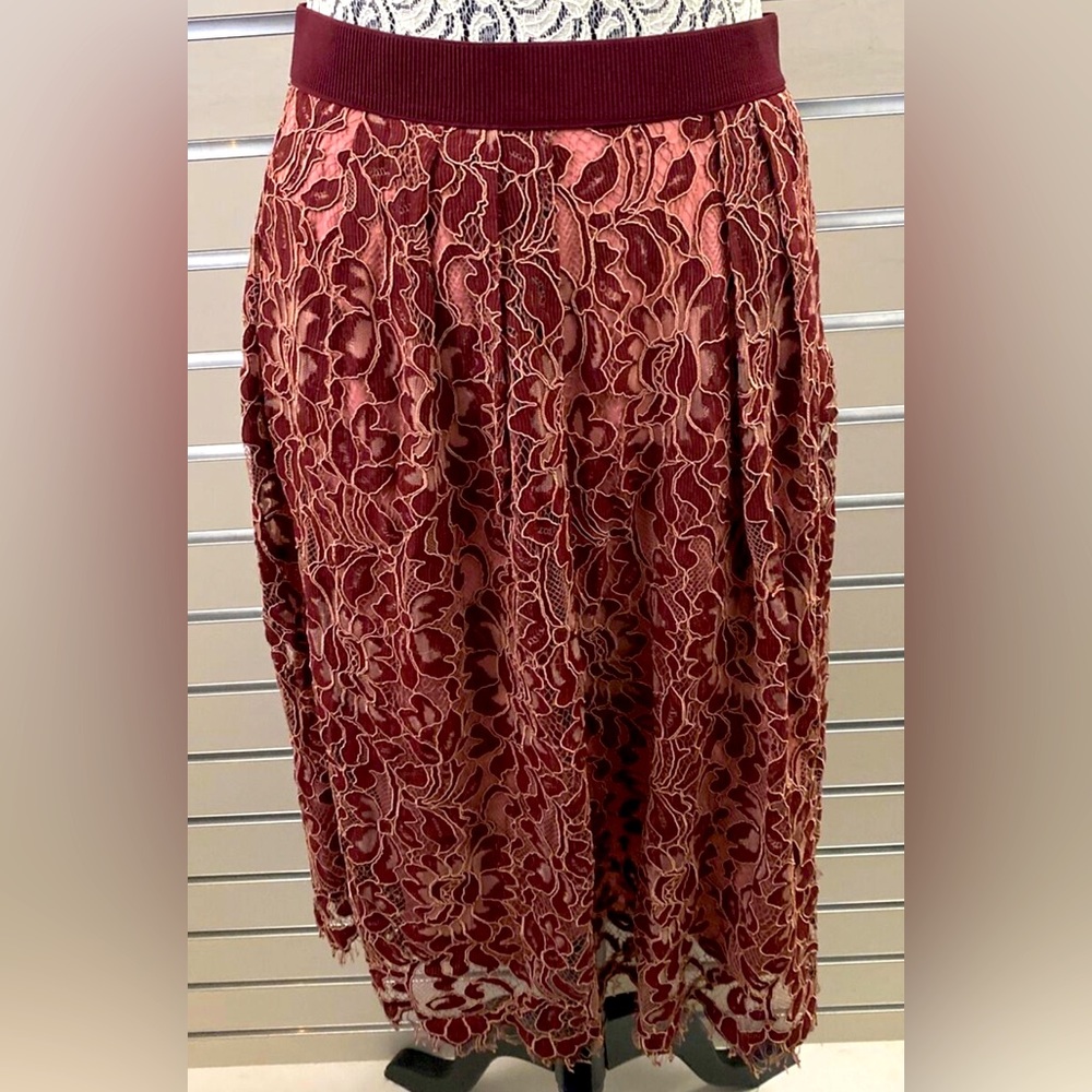 NY&Co Eva Mendes Pink Burgundy Lace Skirt - Size 14